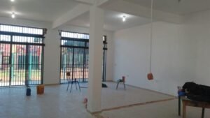 Construcción terminada local comercial en Caaguazú