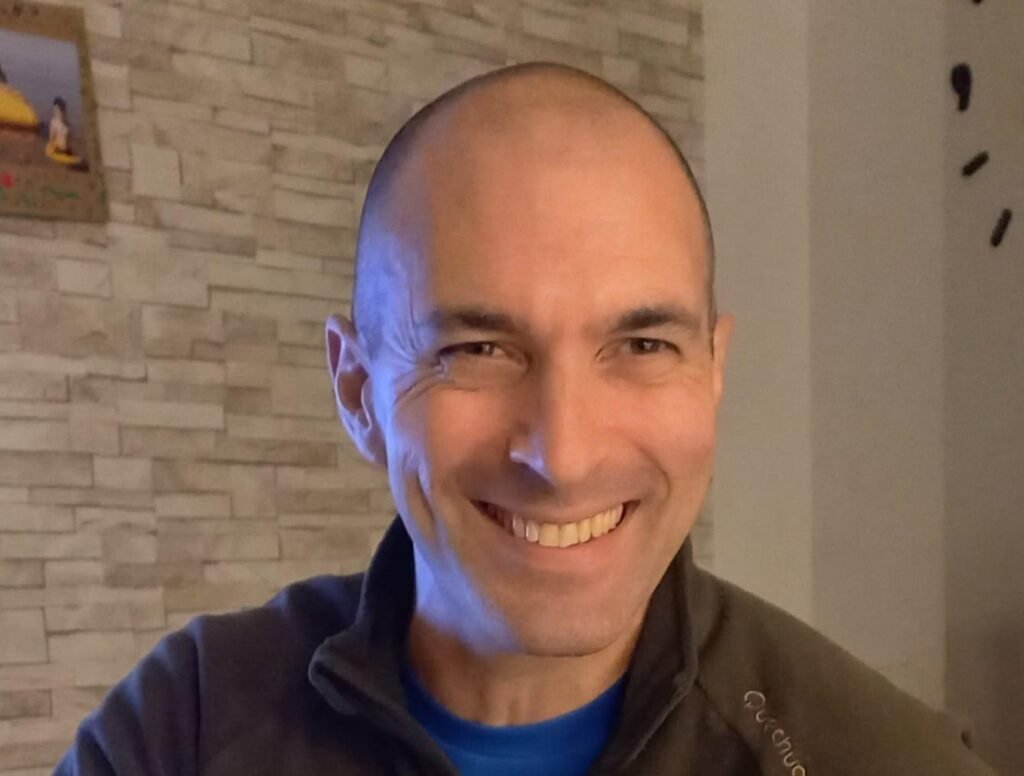 Cliente Ernesto Ponce deja su reseña sobre construcciones imaz