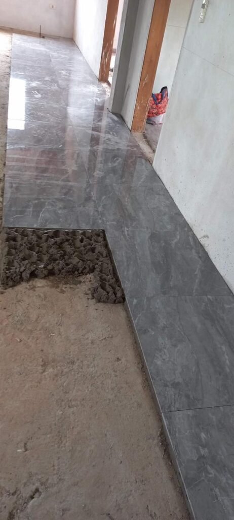 Colocacion suelo en Caaguazú