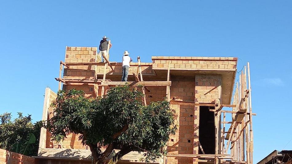 Proceso de construcción de dúplex en Caaguazú